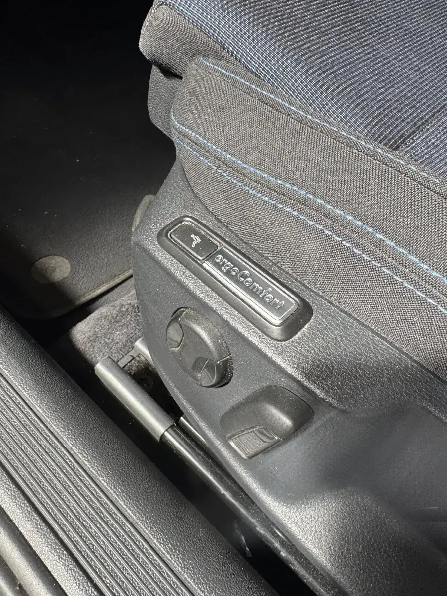 Gebraucht VW Passat GTE 218 PS (160 kW) 2018 Grau Kombi