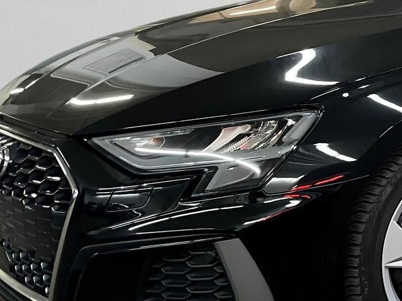 Gebraucht Audi A3 Ambiente 150 PS (110 kW) 2022 Mythosschwarz metallic Limousine