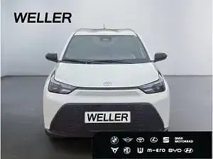 Neu Toyota Aygo Active 116 PS (85 kW) 2025 Braun (cinnamon) Kleinwagen