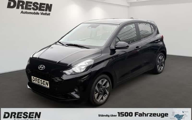 Schwarz Gebraucht 2024 Hyundai i10 Trend Kleinwagen | 15.990 € (Fairer Preis) - Bild 1/4