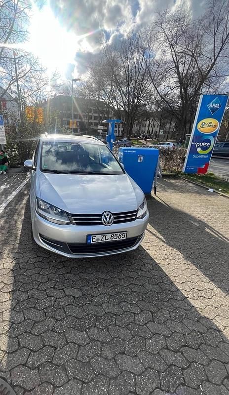 Gebraucht VW Sharan 170 PS (125 kW) 2011 Silber Van / Kleinbus