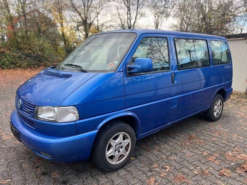 Second-hand VW T4 102 CP (75 kW) 2000 Albastru Van