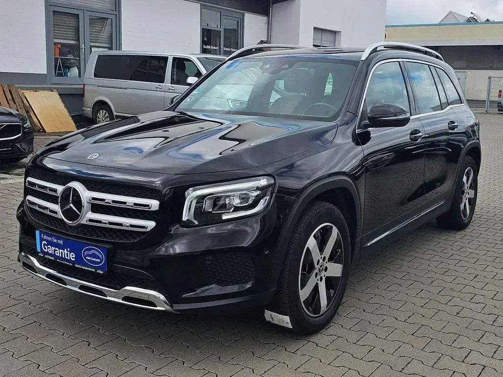 Gebraucht Mercedes GLB220 190 PS (139 kW) 2023 Schwarz SUV