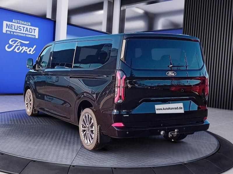 Neu Ford Tourneo Titanium X 232 PS (170 kW) 2025 Agate black metallic Van / Kleinbus
