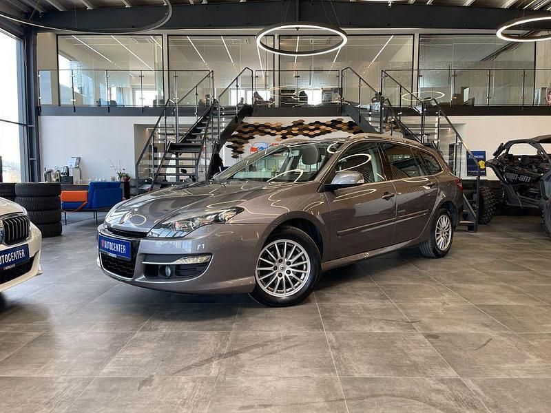 Grau Gebraucht 2012 Renault Laguna III Expression Limousine | 4.599 € (Fairer Preis) - Bild 1/4