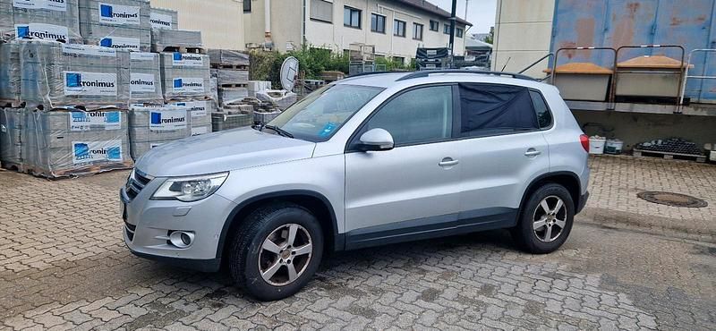 Silber Gebraucht 2009 VW Tiguan SUV | 6.500 € (Fairer Preis) - Bild 1/4