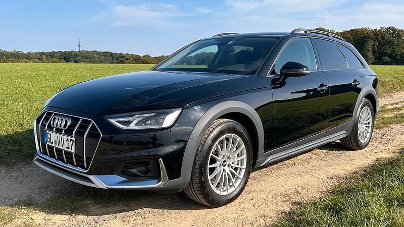 Schwarz Gebraucht 2021 Audi A4 Allroad Kombi | 29.499 € (Superpreis) - Bild 1/4