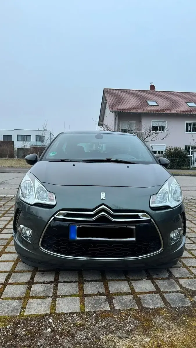 Gebraucht Citroën DS3 156 PS (114 kW) 2012 Grau Kleinwagen