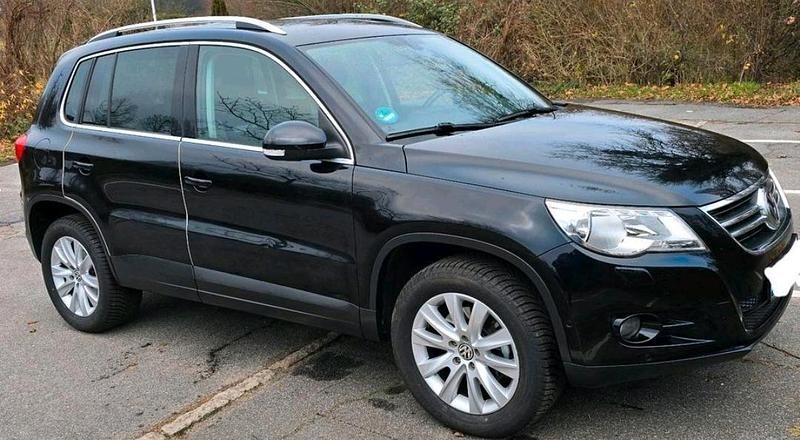 Gebraucht VW Tiguan Sportline 140 PS (102 kW) 2009 Schwarz SUV