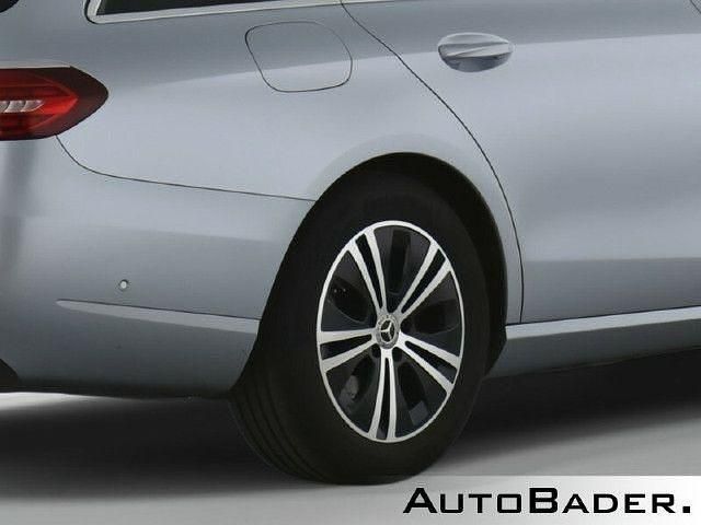 Gebraucht Mercedes E220 200 PS (147 kW) 2022