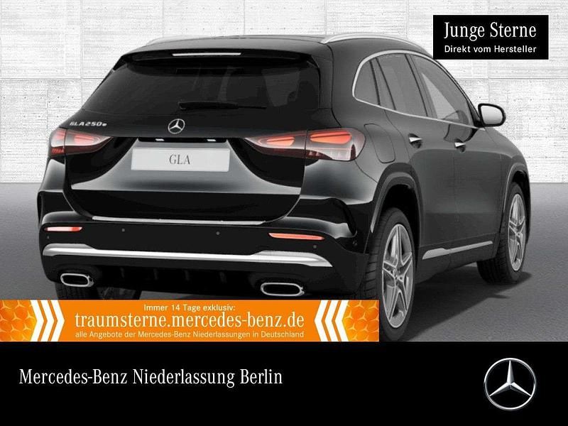 Schwarz Gebraucht 2025 Mercedes GLA250 AMG Line Premium Plus SUV | 46.890 € (Fairer Preis) - Bild 1/3