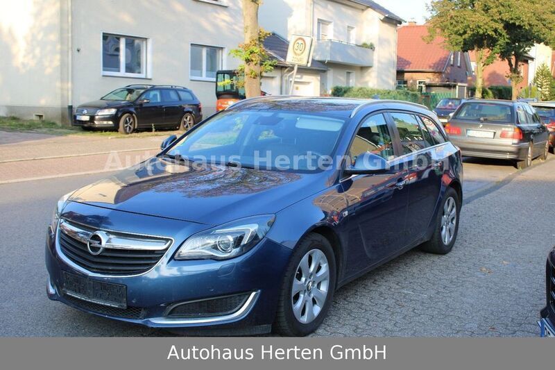 Blau Gebraucht 2016 Opel Insignia Kombi | 8.450 € (Fairer Preis) - Bild 1/4