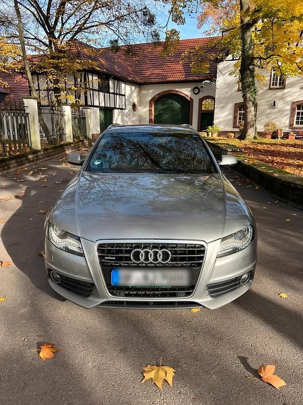 Grau Gebraucht 2009 Audi A4 S-Line Kombi | 10.900 € (Teuer) - Bild 1/4