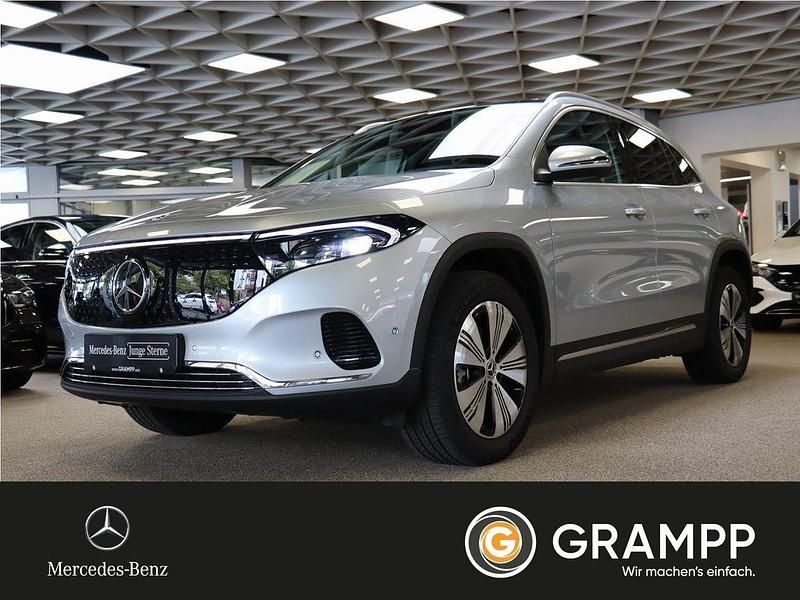 Silber Gebraucht 2024 Mercedes EQA300 Advanced SUV | 35.880 € (Fairer Preis) - Bild 1/4