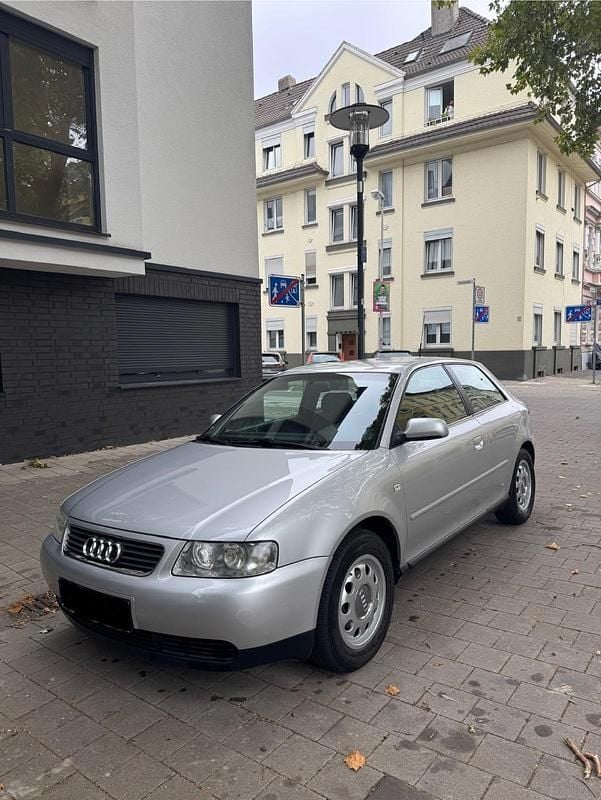 Silber Gebraucht 2001 Audi A3 Kleinwagen | 1.500 € (Fairer Preis) - Bild 1/4