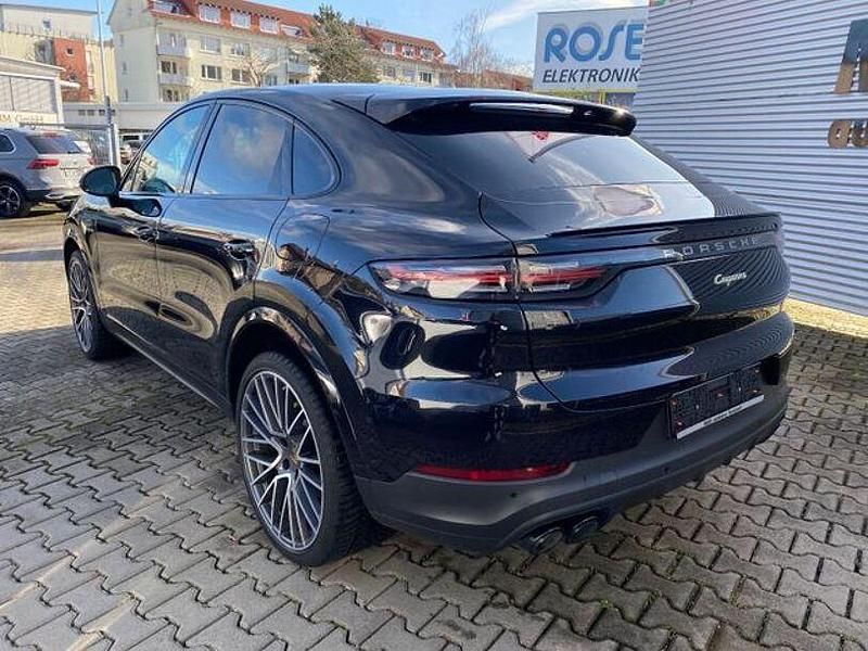 Gebraucht Porsche Cayenne 136 PS (100 kW) 2021 Schwarz SUV
