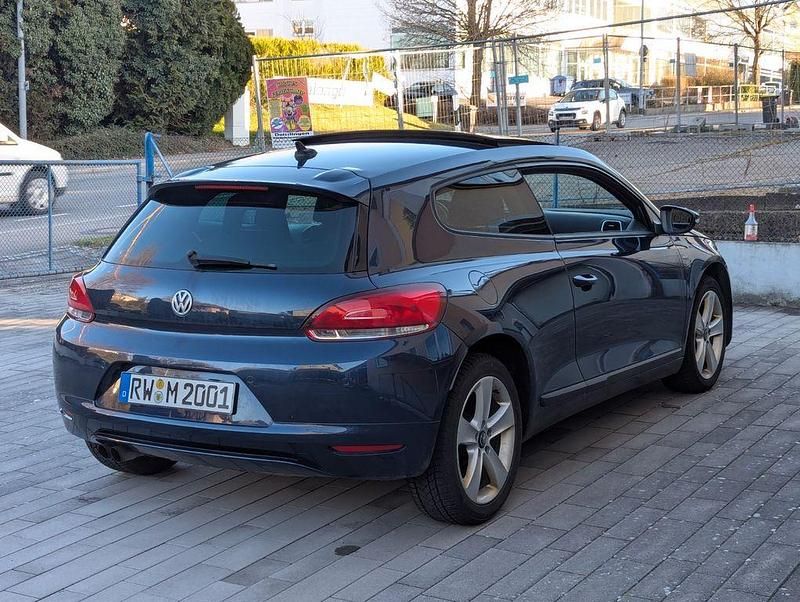 Gebraucht VW Scirocco Match 122 PS (89 kW) 2012 Blau Coupé