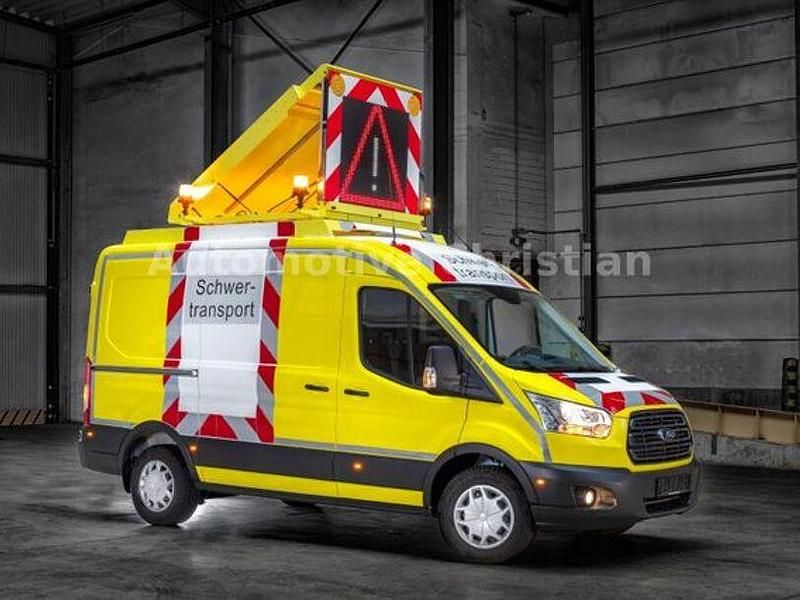 Weiss Gebraucht 2024 Ford Transit Limousine | 105.990 € - Bild 1/4