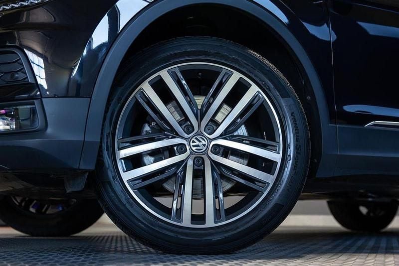 Gebraucht VW Tiguan Highline 190 PS (139 kW) 2019 Deep black perleffekt SUV