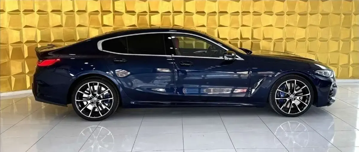 Gebraucht BMW M850 Comfort Edition 530 PS (389 kW) 2024 Blau Coupé