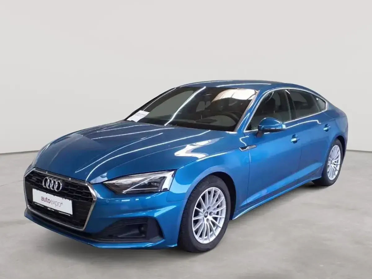 Gebraucht Audi A5 Comfort 204 PS (150 kW) 2022 Atollblau metallic Coupé