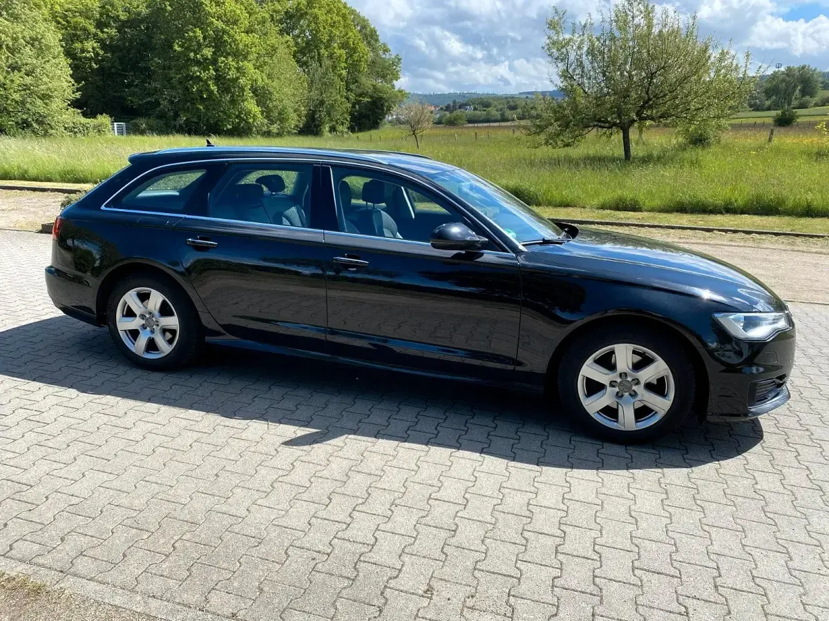 Gebraucht Audi A6 Design 190 PS (139 kW) 2015 Schwarz Kombi