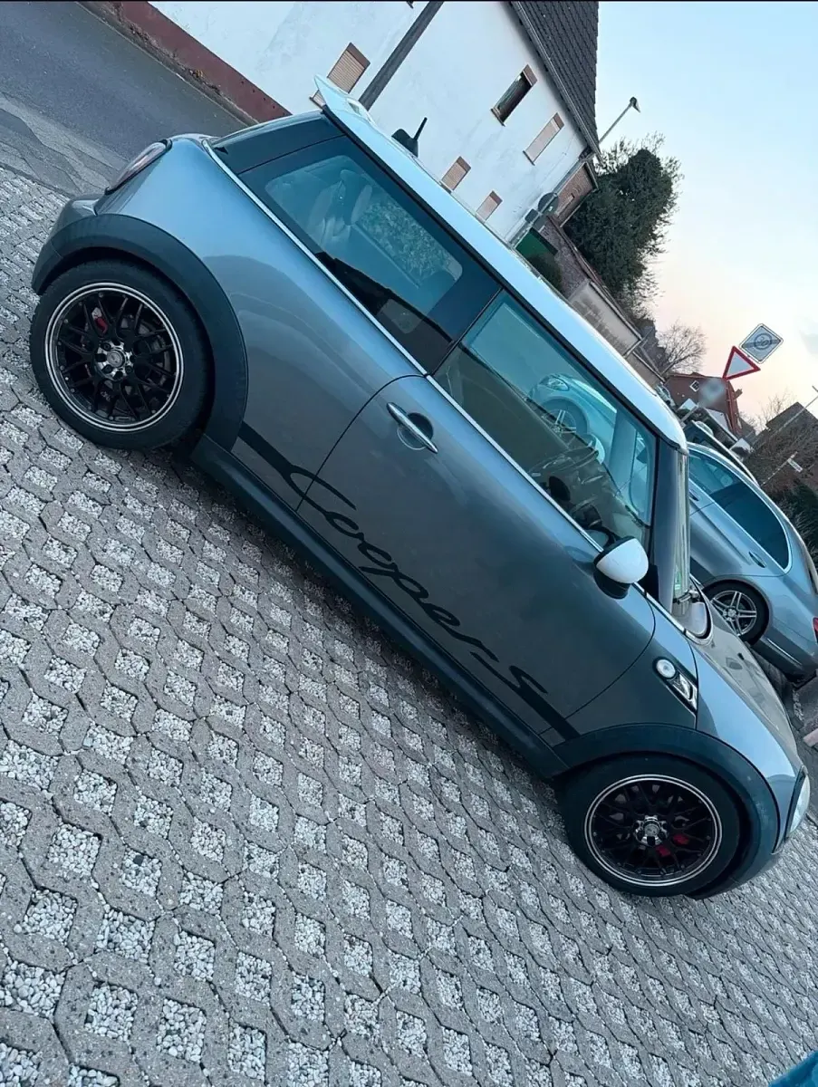 Gebraucht Mini Cooper S 183 PS (134 kW) 2010 Silber Kleinwagen