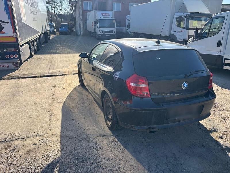Second-hand BMW 116 122 CP (89 kW) 2007 Hatchback