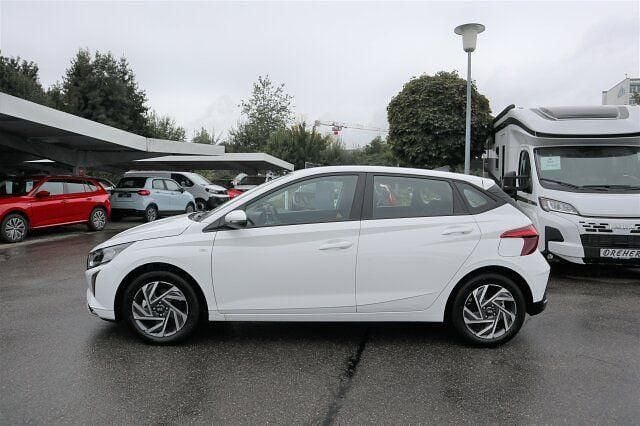 Neu Hyundai i20 Trend 101 PS (74 kW) 2025 Atlas white Kleinwagen