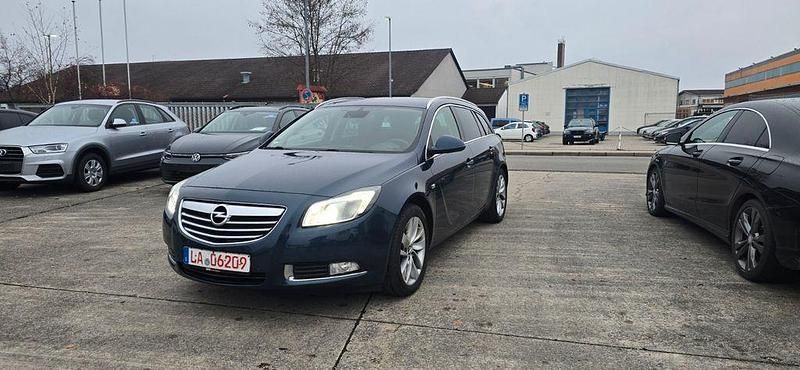 Gebraucht Opel Insignia Innovation 131 PS (96 kW) 2013 Blau Kombi