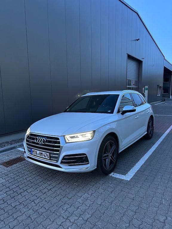 Weiß Gebraucht 2019 Audi SQ5 Ambiente SUV | 34.490 € (Fairer Preis) - Bild 1/4