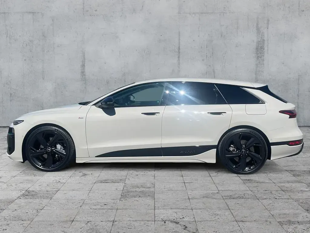 Gebraucht Audi A6 e-tron Sport 269 kW (367 PS) 2025 Beige Kombi