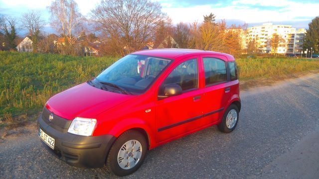 Gebraucht Fiat Panda 54 PS (39 kW) 2011 Rot Kleinwagen