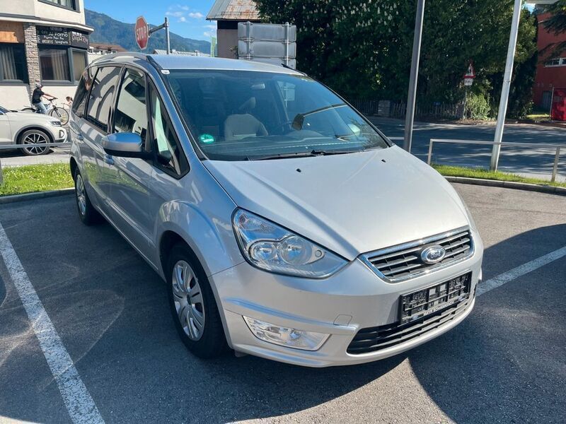 Silber Gebraucht 2012 Ford Galaxy Ambiente Van / Kleinbus | 4.500 € (Superpreis) - Bild 1/4