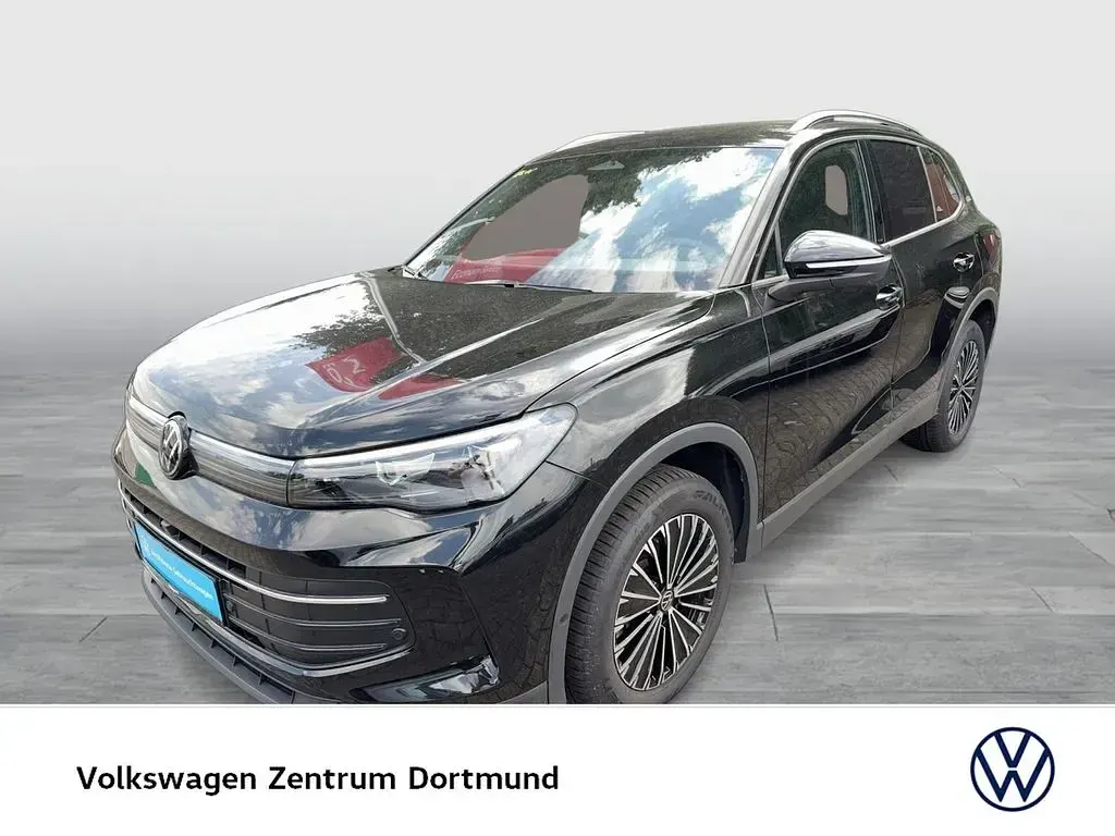 Gebraucht VW Tiguan Goal 193 PS (141 kW) 2025 Grenadillschwarz metallic SUV
