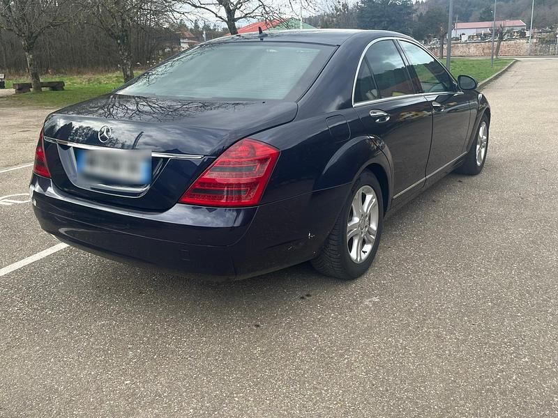 Gebraucht Mercedes S320 235 PS (172 kW) 2009 Blau Limousine