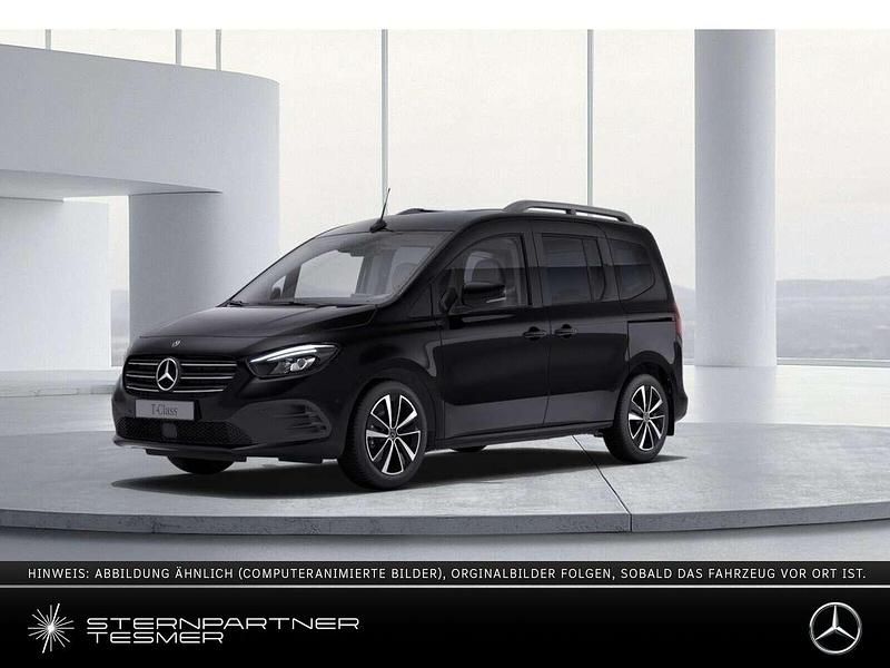 Loparitschwarz metallic Gebraucht 2022 Mercedes T180 Progressive Van / Kleinbus | 29.900 € - Bild 1/3