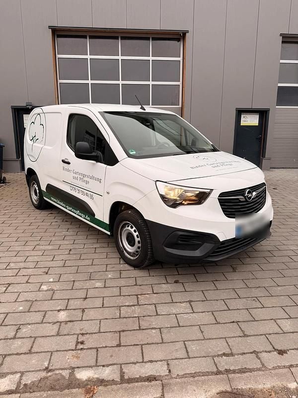 Gebraucht Opel Combo 110 PS (80 kW) 2020 Weiß Van