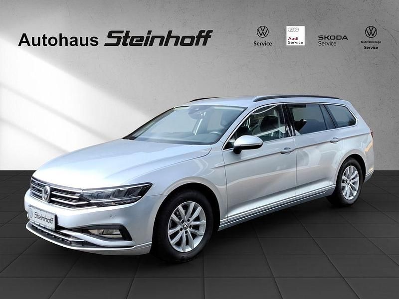 Gebraucht VW Passat 150 PS (110 kW) 2020 Silber Kombi