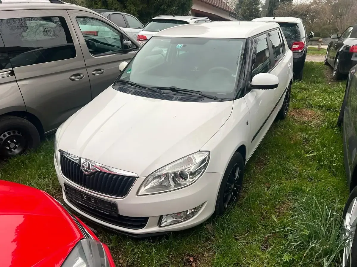 Gebraucht Skoda Fabia 105 PS (77 kW) 2013 Weiß Kleinwagen