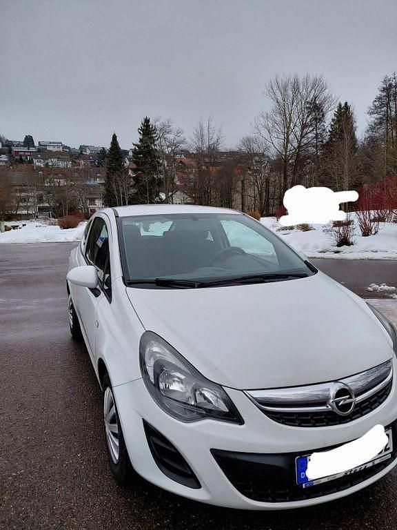 Gebraucht Opel Corsa Color Edition 69 PS (50 kW) 2014 Weiß Kleinwagen