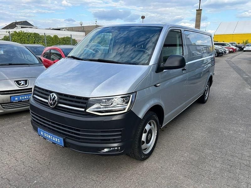 Gebraucht VW Transporter 180 PS (132 kW) 2015 Reflexsilber metallic Van