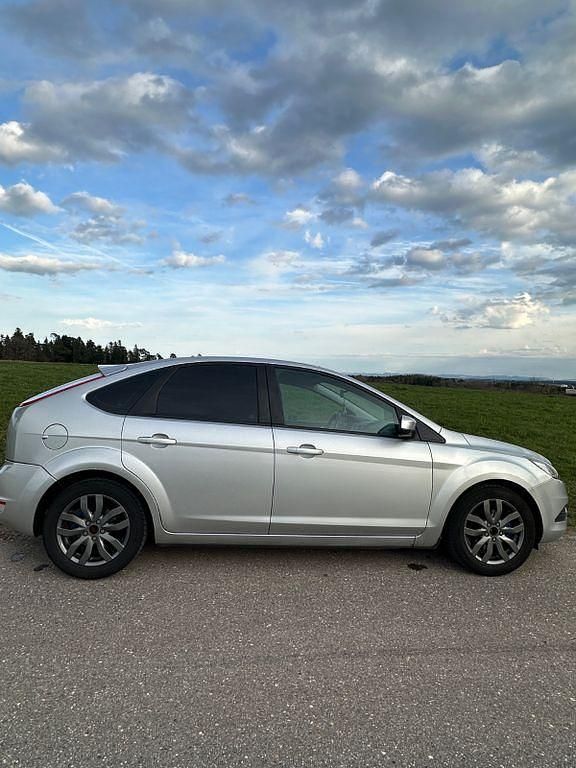 Usata Ford Focus 116 CV (85 kW) 2009 Argento Berlina