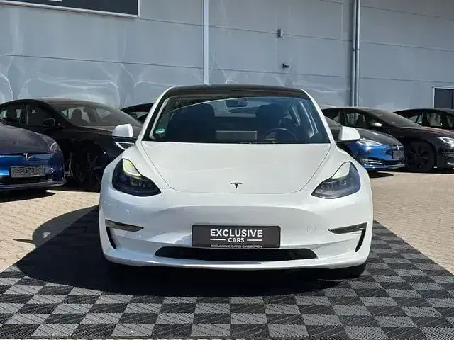 Gebraucht Tesla Model 3 Long Range AWD 366 kW (498 PS) 2021 Weiß Limousine