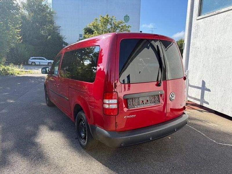 Gebraucht VW Caddy Maxi Trendline 105 PS (77 kW) 2010 Salsa red Van / Kleinbus