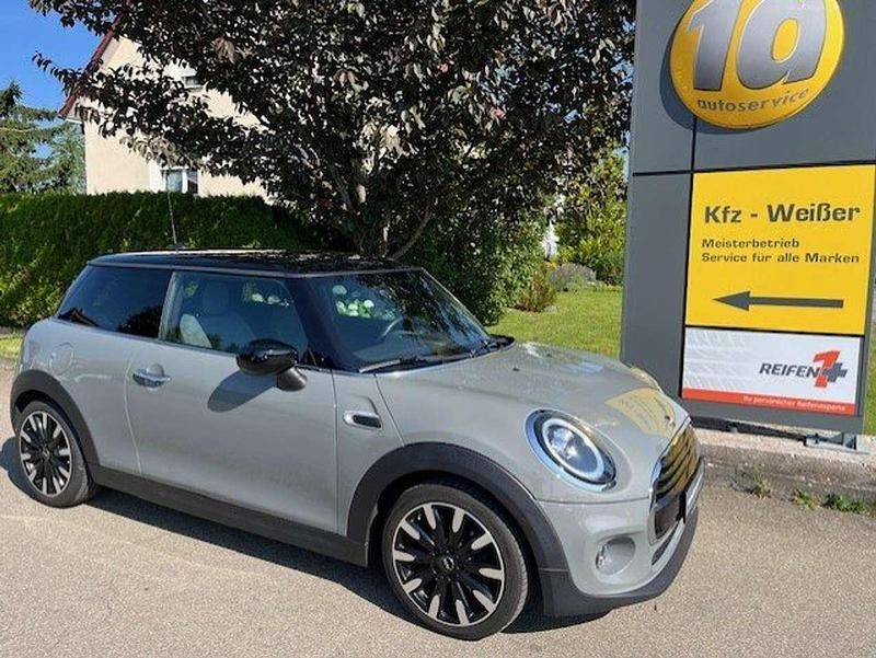 Grau Gebraucht 2019 Mini Cooper Kleinwagen | 9.888 € (Superpreis) - Bild 1/4