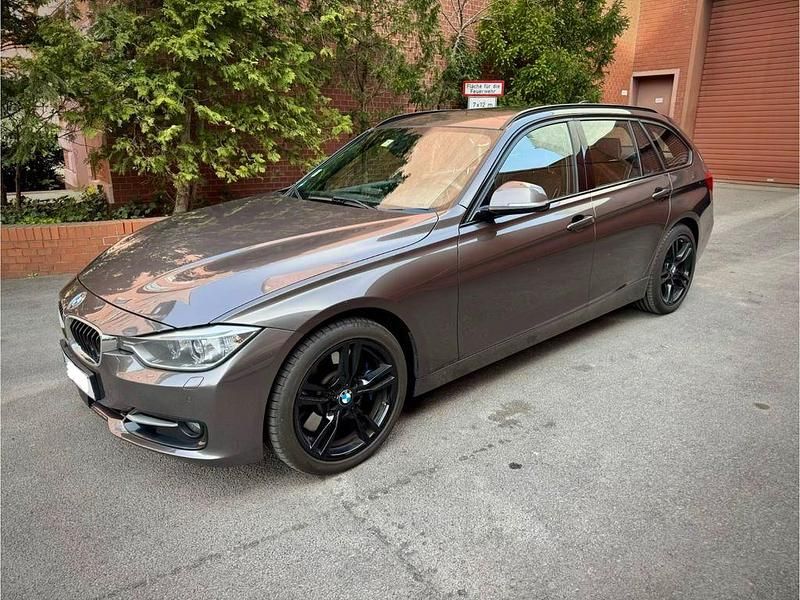 Gebraucht BMW 335 Shadowline 313 PS (230 kW) 2015 Braun Kombi