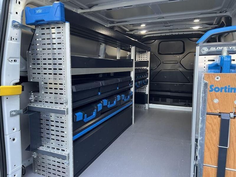 Gebraucht Ford Transit Custom 131 PS (96 kW) 2022 Weiß Van / Kleinbus