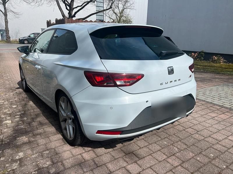 Gebraucht Seat Leon CUPRA 280 PS (205 kW) 2014 Weiß Limousine