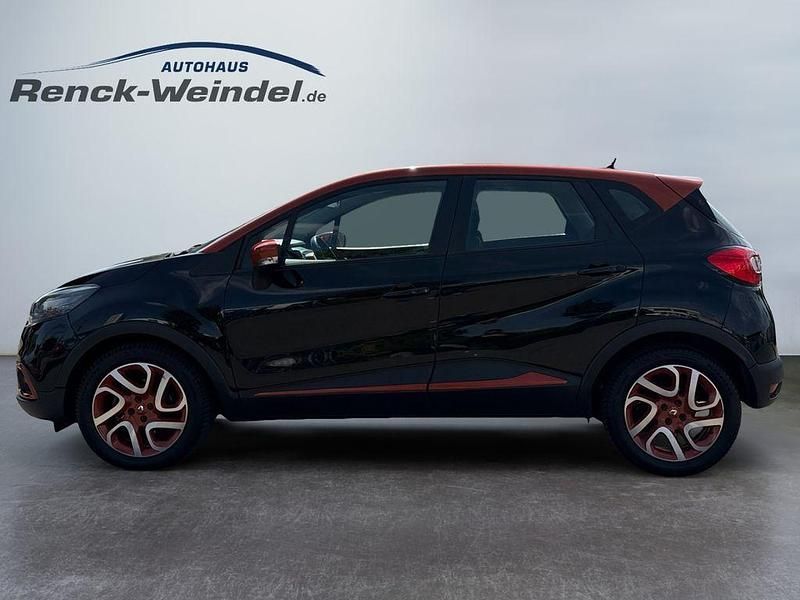 Second-hand Renault Captur Dynamique 120 CP (88 kW) 2015 Negru SUV
